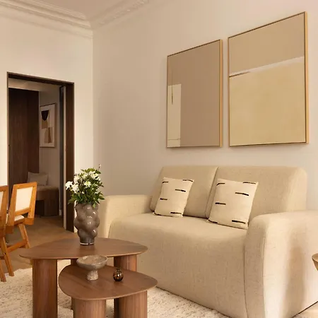 Elegant - 2br- 6p- Gare Saint Lazare, Cleaning Included Apartment
