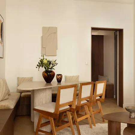 Apartment Elegant - 2br- 6p- Gare Saint Lazare, Cleaning Included Paris